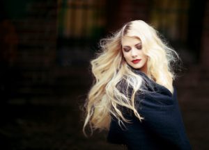 Comment prendre soin de ses cheveux avec extensions ?