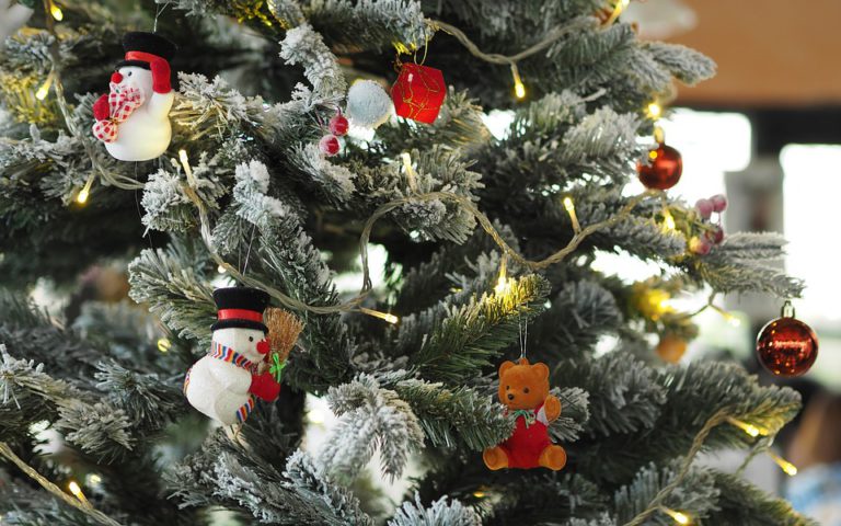 Conseils et astuces pour une déco de Noël scintillante!