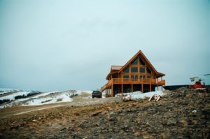 Préparer vos châssis en bois pour l’hiver : nos conseils