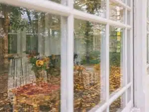 Une véranda en automne