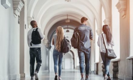 Reprendre des études à l’âge adulte pour mieux s’épanouir