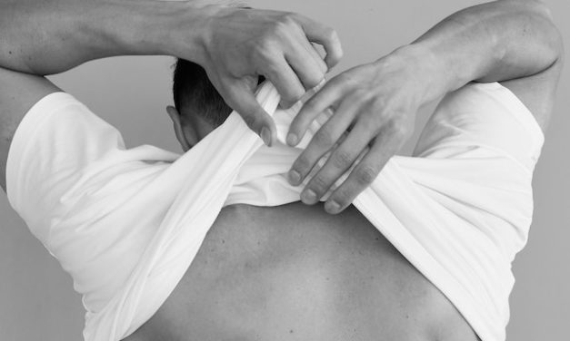 Pourquoi se faire épiler quand on est un homme ?