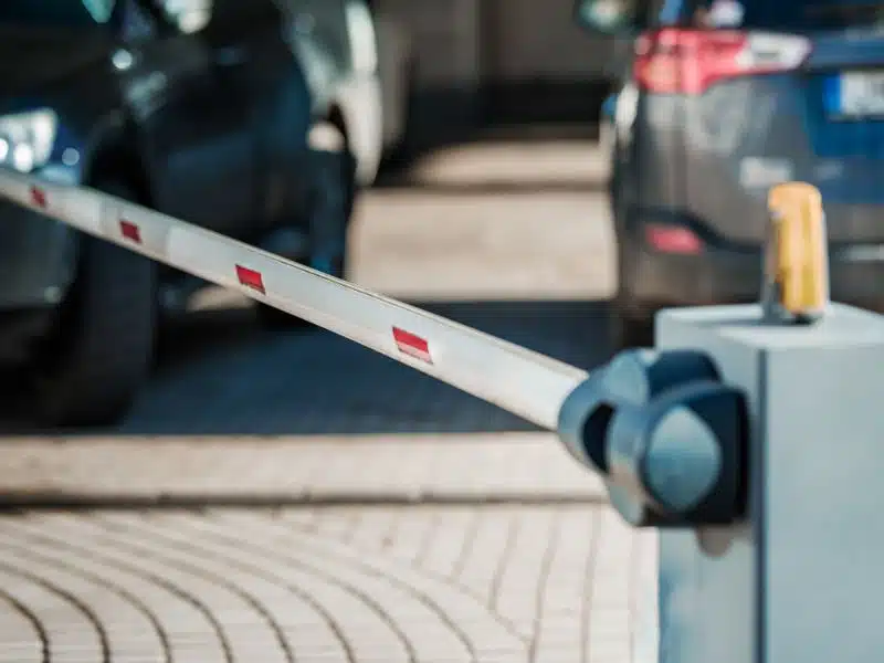Optimisez la sécurité de votre entreprise avec une barrière automatique