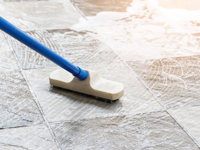 Pourquoi entretenir votre carrelage extérieur ?