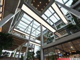 Installer un plafond acoustique dans un lieu public, pourquoi ?