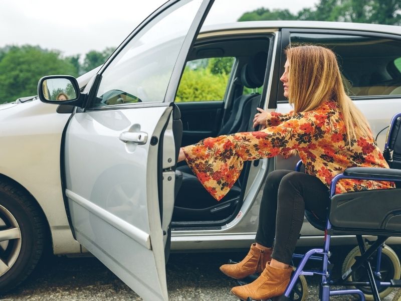 Quelles sont les normes et obligations pour un véhicule TPMR ?