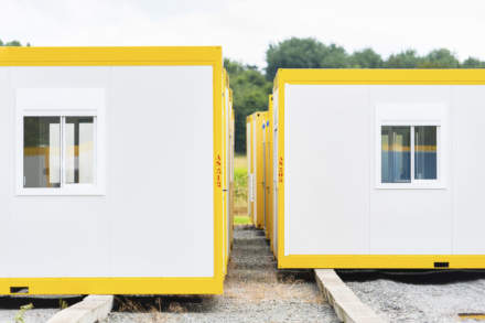 La location de structures modulaires : la solution idéale pour les établissements scolaires