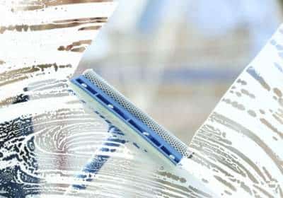 Intervention ponctuelle ou contrat annuel : que choisir pour le nettoyage vitres à Bruxelles ?