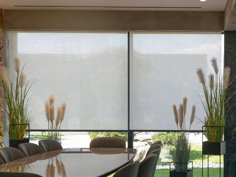 3 raisons d’installer un store screen extérieur
